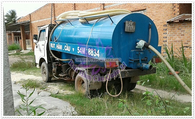 Công ty sử dụng bằng xe hút hầm cầu công nghệ cao